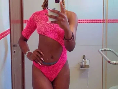 Velvet_Vixenn avatar