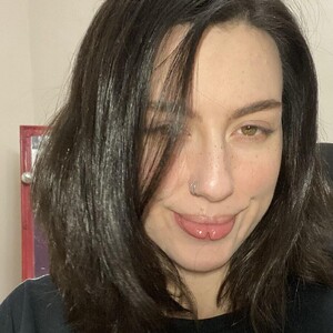 HeyAriel avatar