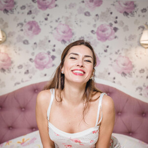 ErikaActive avatar