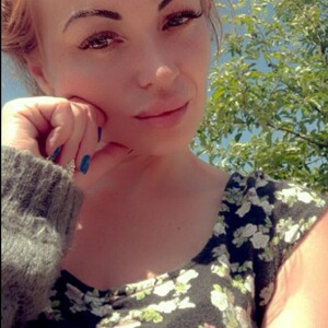 ImLola_ avatar