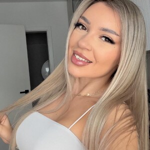 bellalopez