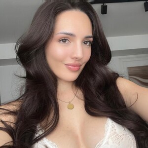 Elyssa_ avatar