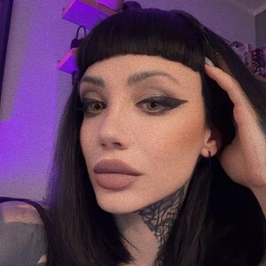dgtlgrl avatar