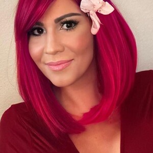 Your_Lola avatar