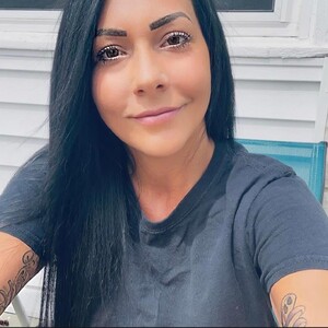 AngelMarie77 avatar