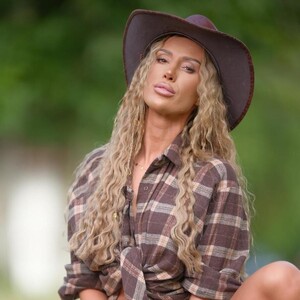 Evelyn_Evy avatar