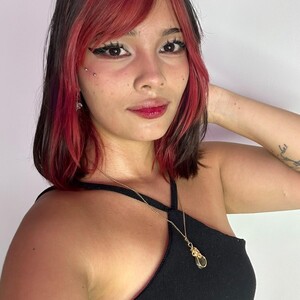 Leyla_finch