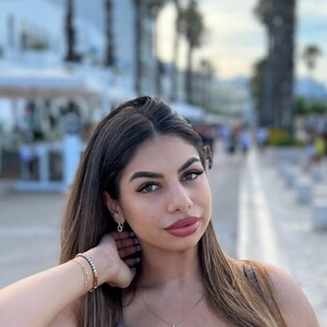 Ariaa_Noir1 avatar