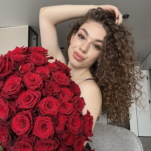 Lady_T avatar